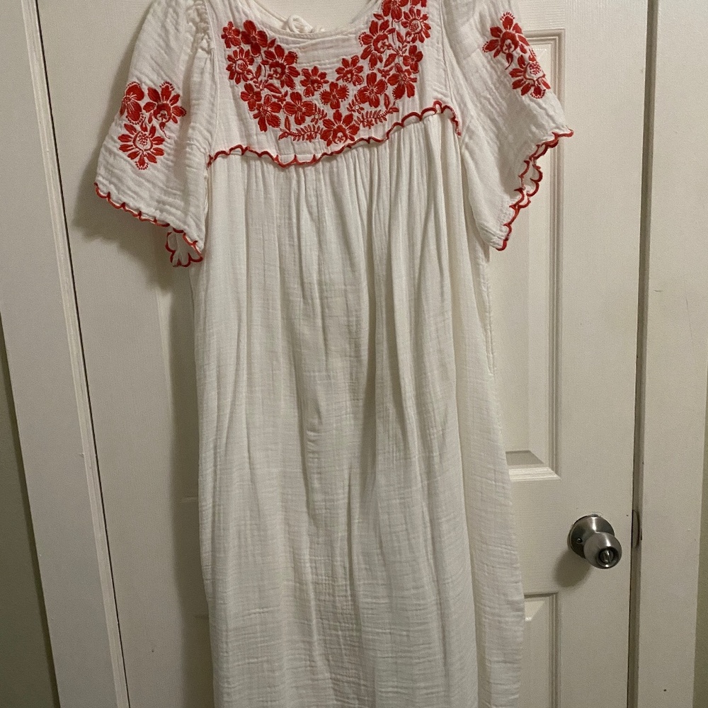 Old Navy White Dress with Red Embroidered Flowers